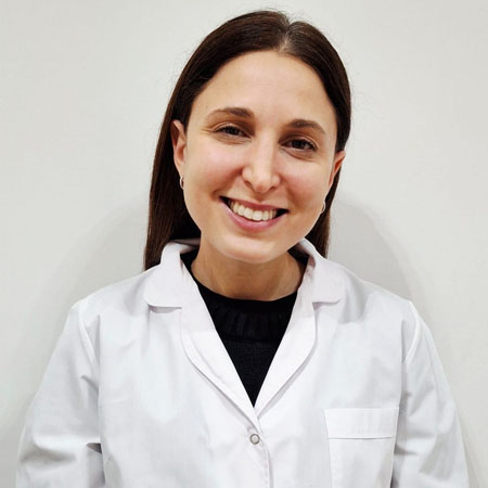 Dra. Camila Aisinscharf